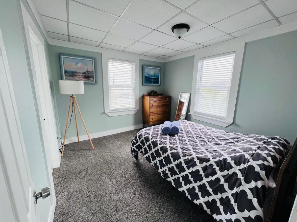 Entire Lovely 3 Bedroom, 2 Bathroom Apartment! 1 Block To The Beach And Boardwalk! Wildwood Exterior photo